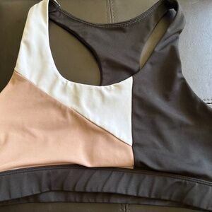 Sports Bras/Tops